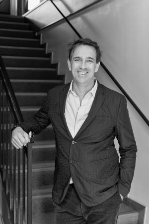 Peter FRANKOPAN